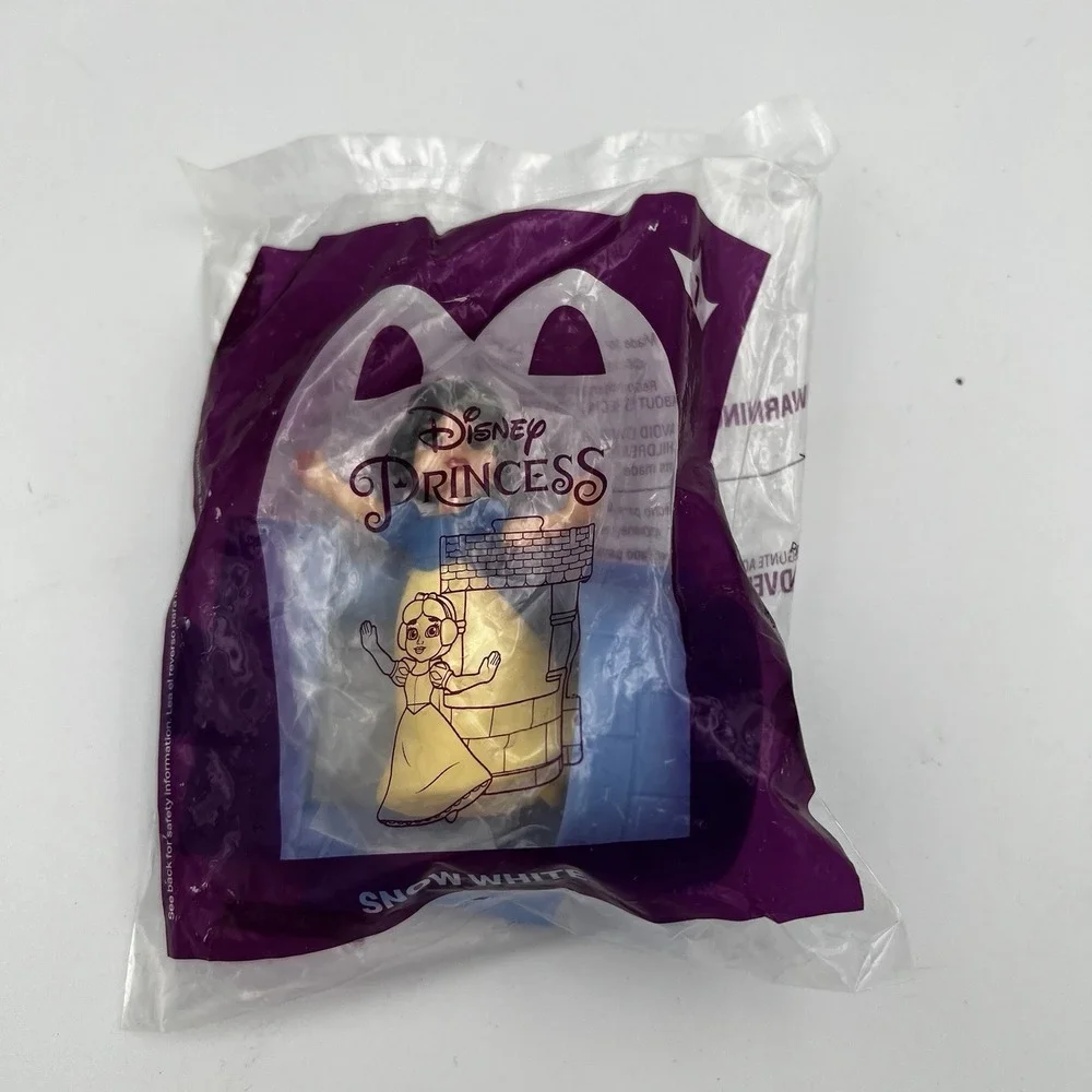 NEW! 2021 Mcdonald's Disney Princess Happy Meal Toy Princess  Snow White‎
